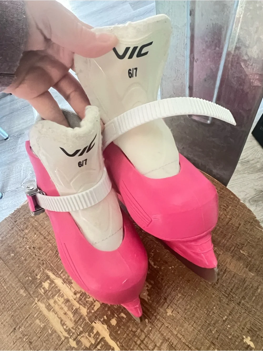Kids Adjustable Pink Ice Skates - Unbranded